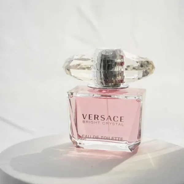 Giới thiệu Thương Hiệu Versace