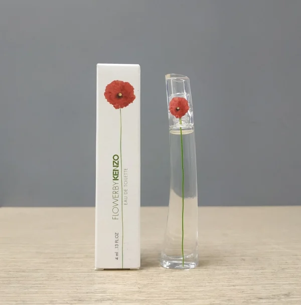 Thiết kế ấn tượng của chai nước hoa nữ Kenzo Flower EDP chính hãng