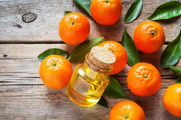 Gợi ý sử dụng tinh dầu quýt Mandarin Essential Oil hiệu quả