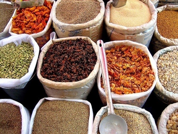 Hương liệu tổng hợp là gì?