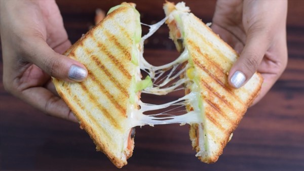 Cách làm bánh mì sandwich phô mai