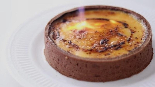 Bánh tart kem cháy cream brulée