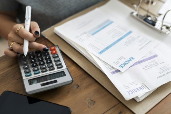 Chi phí liên quan đến thủ tục nhập khẩu
