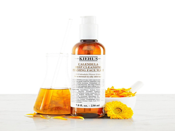 Sữa rửa mặt Hoa Cúc Calendula Deep Cleansing Foaming Face Wash của Kiehl’s