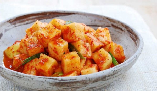 Cách làm kim chi bằng gói gia vị bằng củ cải trắng