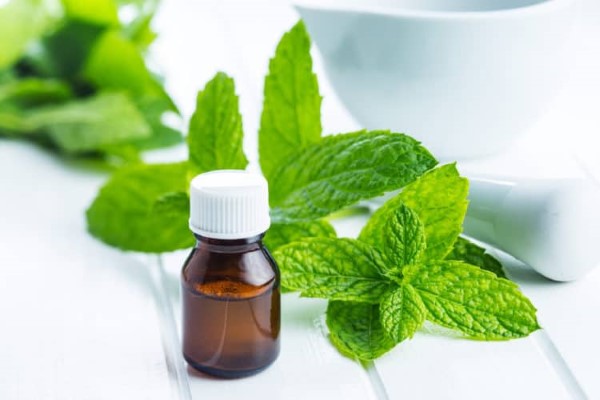 Nên mua tinh dầu hay tự làm tại nhà