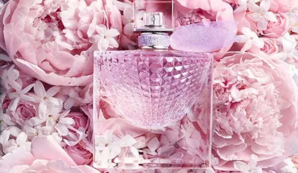 Hương floral tự nhiên