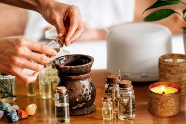 Hương Liệu - Ngôn Ngữ Của Cảm Xúc