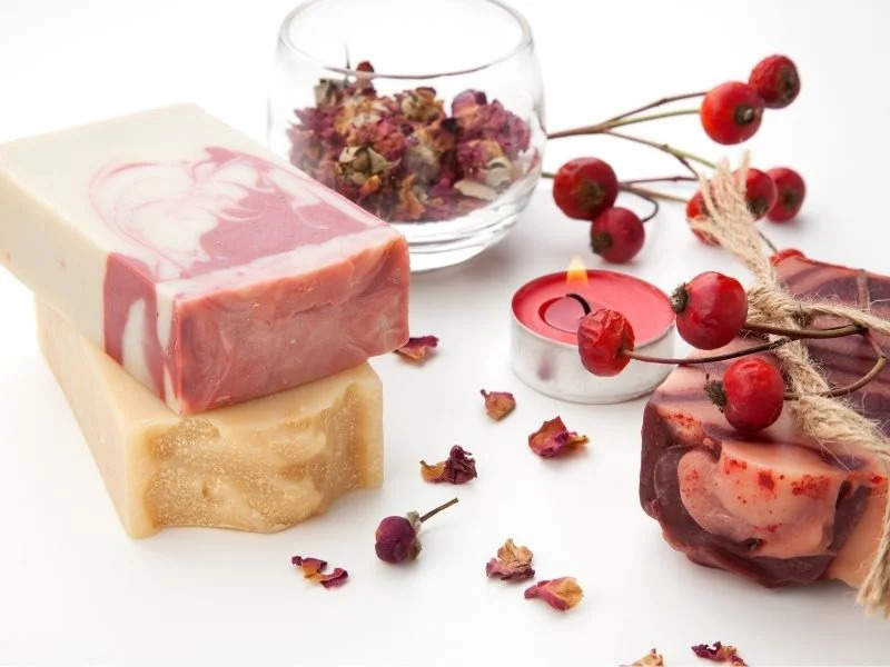 Bánh xà phòng được sản xuất thủ công