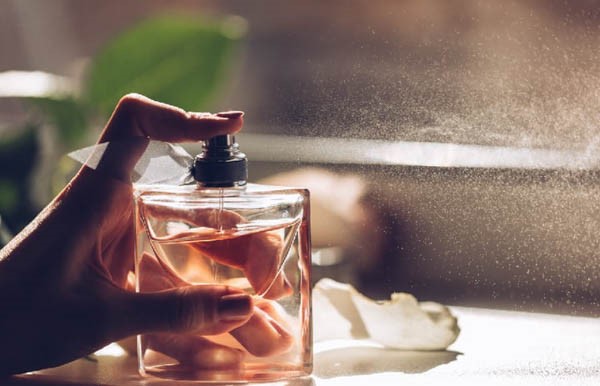 Mùi hương và độ bền hương
