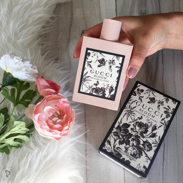 Nước hoa mùi phấn Gucci Bloom Nettare Di Fiori EDP