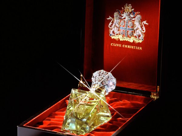 Chai nước hoa đắt giá Clive Christian No.1 Imperial Majesty
