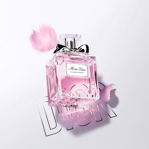 Nước hoa mùi phấn Miss Dior Blooming Bouquet