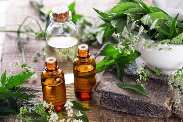 Cách sử dụng tinh dầu và những lưu ý khi dùng