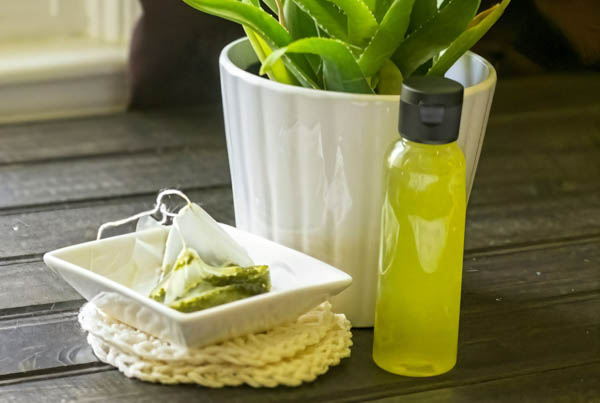 Quy trình chi tiết làm nước hoa hồng trà xanh chất lượng cao