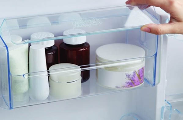 Bảo quản nước hoa hồng trà xanh tự làm
