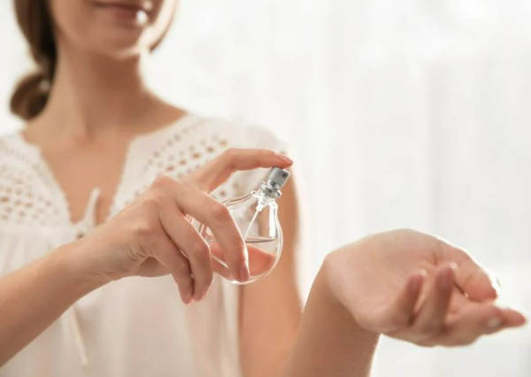 Cách sử dụng nước hoa hiệu quả perfume