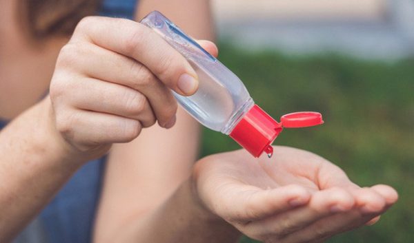 Sử dụng nước rửa tay khô đúng cách như thế nào?