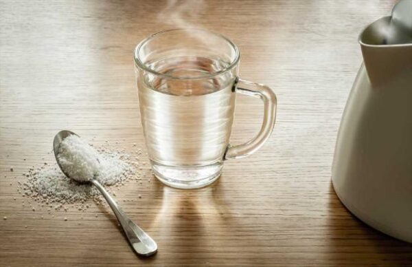 Sử dụng nước muối